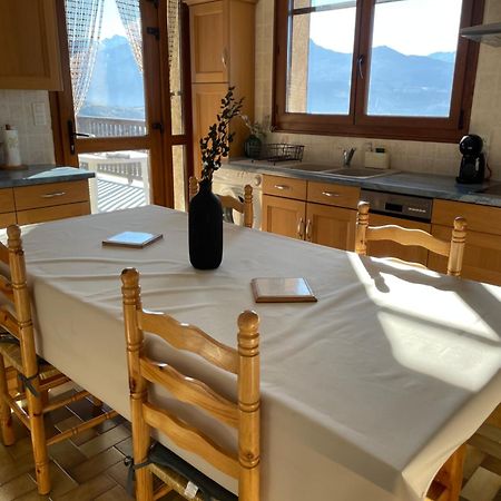 Appartement T3 Avec Vue Sur Le Lac 쇼르주 외부 사진